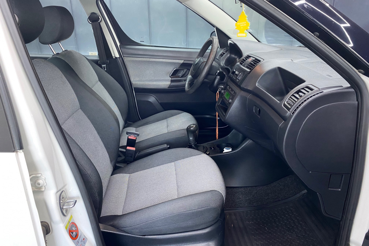 Ponuka vozidiel / Škoda Roomster 1.2 TSI - video