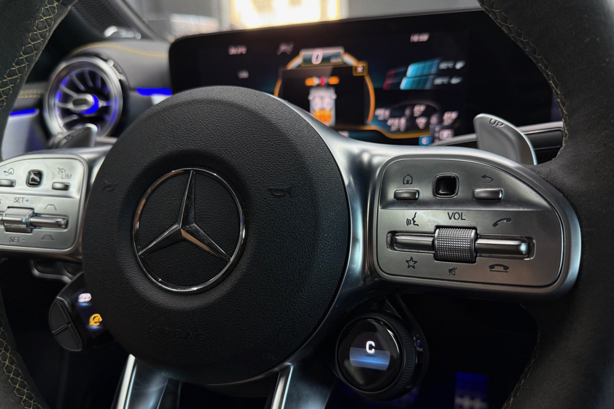 Ponuka vozidiel / Mercedes-Benz A trieda Mercedes-AMG 45 S 4MATIC - video
