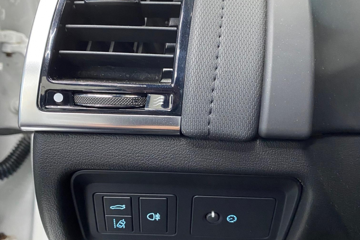 Ponuka vozidiel / Jaguar F-Type Coupe P300 R-Dynamic - video Ponuka vozidiel / Jaguar F-Type Coupe P300 R-Dynamic - video