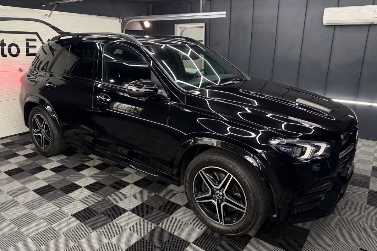 Ponuka vozidiel / Mercedes-Benz GLE SUV 400 d 4MATIC A/T - video