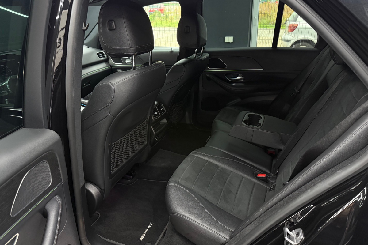 Ponuka vozidiel / Mercedes-Benz GLE SUV 400 d 4MATIC A/T - video