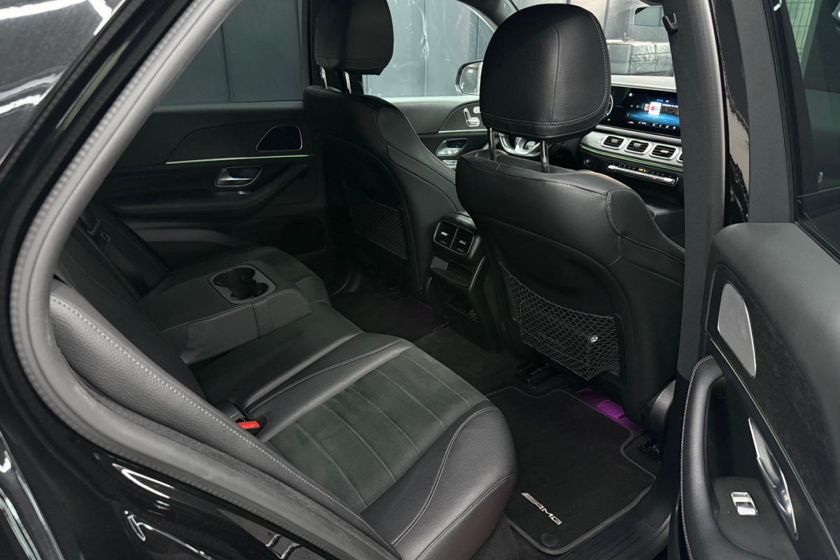 Ponuka vozidiel / Mercedes-Benz GLE SUV 400 d 4MATIC A/T - video