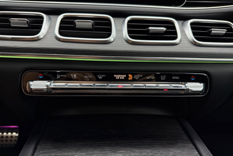  Ponuka vozidiel / Mercedes-Benz GLE SUV 400 d 4MATIC A/T - video