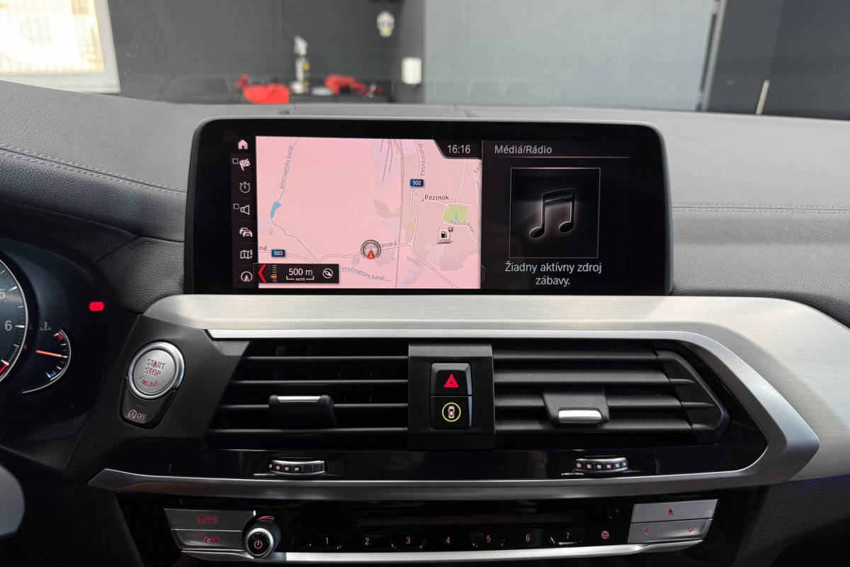 Ponuka vozidiel / BMW X3 M40i A/T - video