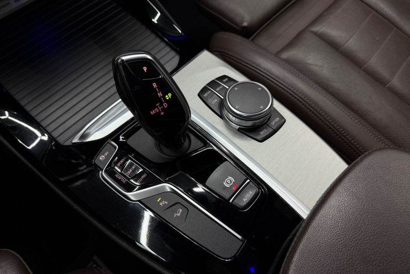  Ponuka vozidiel / BMW X3 M40i A/T - video