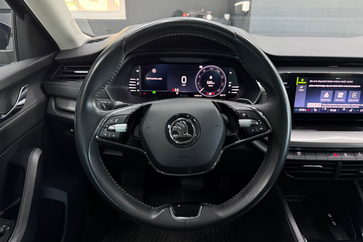 Ponuka vozidiel / Škoda Octavia Combi 2.0 TDI Ambition DSG - video Ponuka vozidiel / Škoda Octavia Combi 2.0 TDI Ambition DSG - video