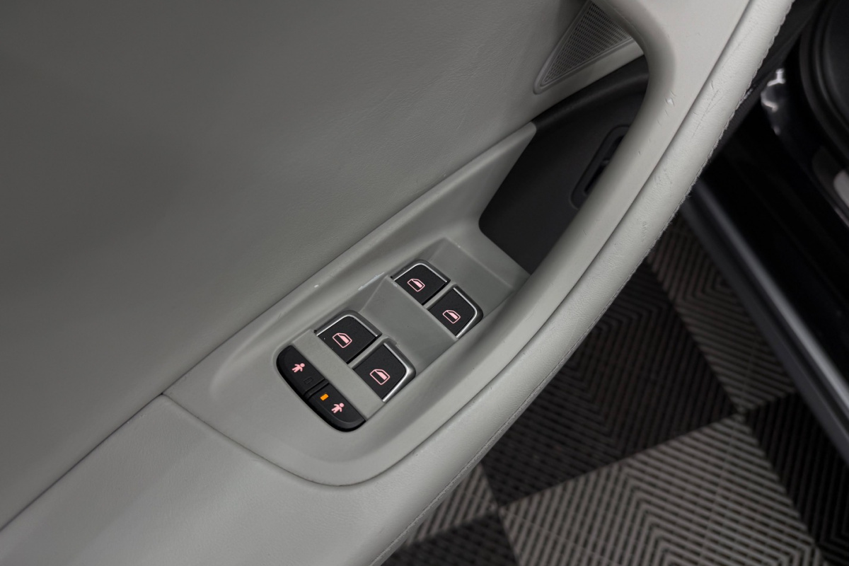 Ponuka vozidiel / Audi A6 Allroad 3.0 TDI quattro S tronic - video Ponuka vozidiel / Audi A6 Allroad 3.0 TDI quattro S tronic - video