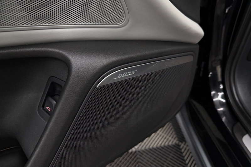 Ponuka vozidiel / Audi A6 Allroad 3.0 TDI quattro S tronic - video Ponuka vozidiel / Audi A6 Allroad 3.0 TDI quattro S tronic - video