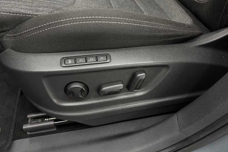 Ponuka vozidiel / Škoda Kodiaq 2.0 TSI Style 4x4 DSG - video  Ponuka vozidiel / Škoda Kodiaq 2.0 TSI Style 4x4 DSG - video