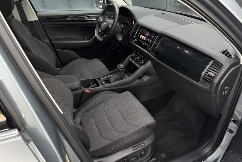 Ponuka vozidiel / Škoda Kodiaq 2.0 TSI Style 4x4 DSG - video  Ponuka vozidiel / Škoda Kodiaq 2.0 TSI Style 4x4 DSG - video