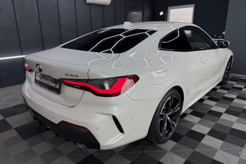 Ponuka vozidiel / BMW Rad 4 Coupé 430i A/T - video  Ponuka vozidiel / BMW Rad 4 Coupé 430i A/T - video