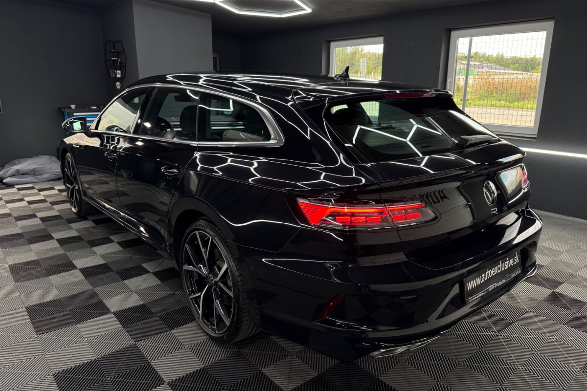Ponuka vozidiel / Volkswagen Arteon Shooting Brake SB 2.0 TSI R 4Motion DSG - video