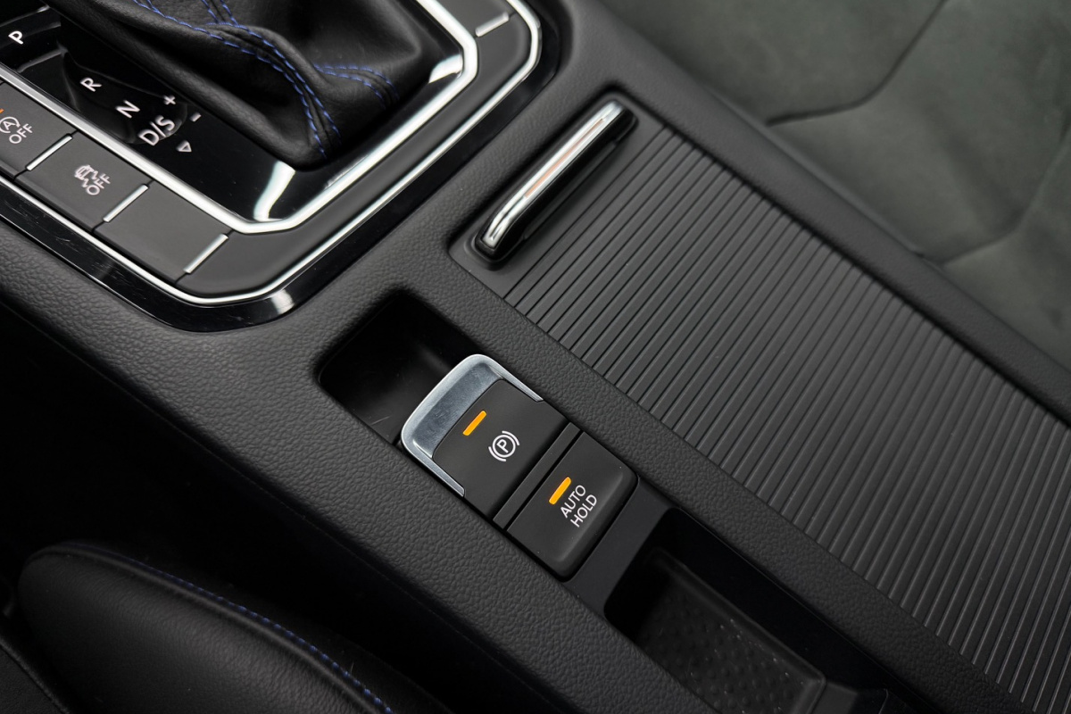 Ponuka vozidiel / Volkswagen Arteon Shooting Brake SB 2.0 TSI R 4Motion DSG - video Ponuka vozidiel / Volkswagen Arteon Shooting Brake SB 2.0 TSI R 4Motion DSG - video