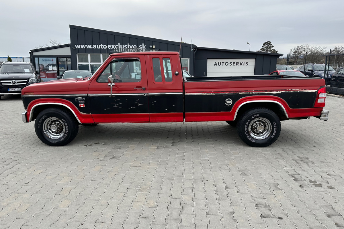 Ponuka vozidiel / Ford F-250 Super Cap XL - video Ponuka vozidiel / Ford F-250 Super Cap XL - video