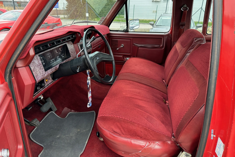  Ponuka vozidiel / Ford F-250 Super Cap XL - video