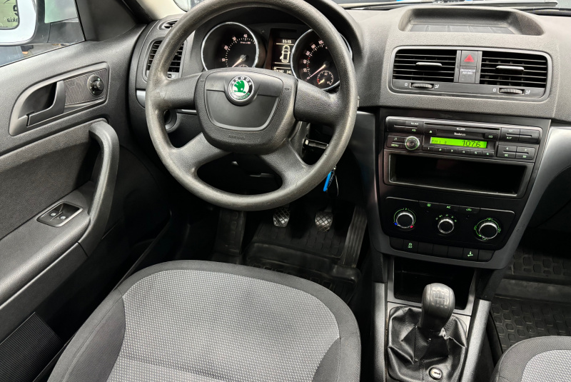  Ponuka vozidiel / Škoda Yeti 1.2 TSI Active - video