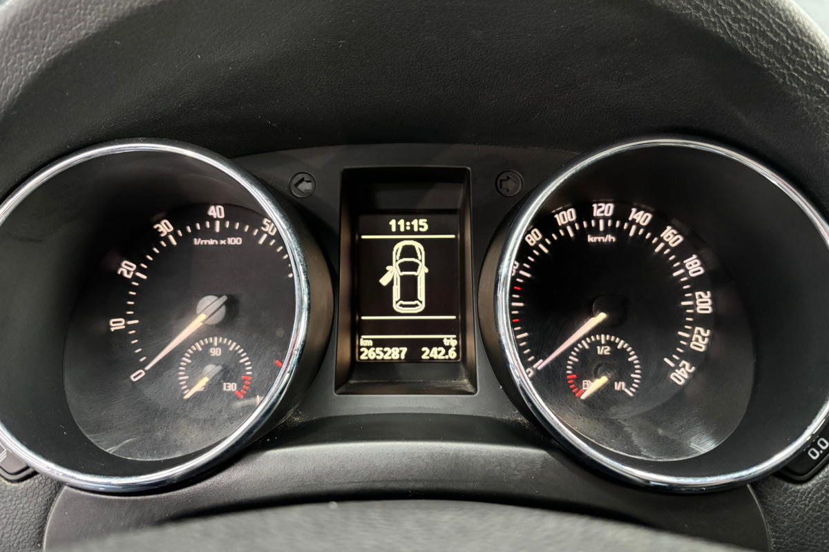Ponuka vozidiel / Škoda Yeti 1.2 TSI Active - video