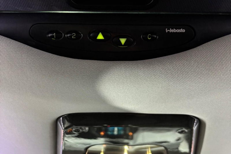 Ponuka vozidiel / Mercedes-Benz V trieda METRIS 2.0 BENZÍN AUTOMAT 7-MIEST - video Ponuka vozidiel / Mercedes-Benz V trieda METRIS 2.0 BENZÍN AUTOMAT 7-MIEST - video