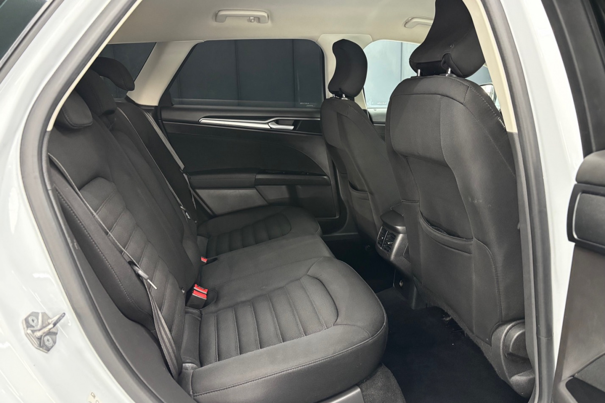 Ponuka vozidiel / Ford Mondeo Combi 2.0 TDCi Duratorq Titanium A/T - video