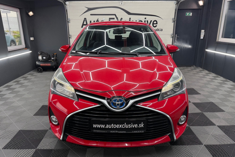 Ponuka vozidiel / Toyota Yaris 1.5 Benzín Automat - video