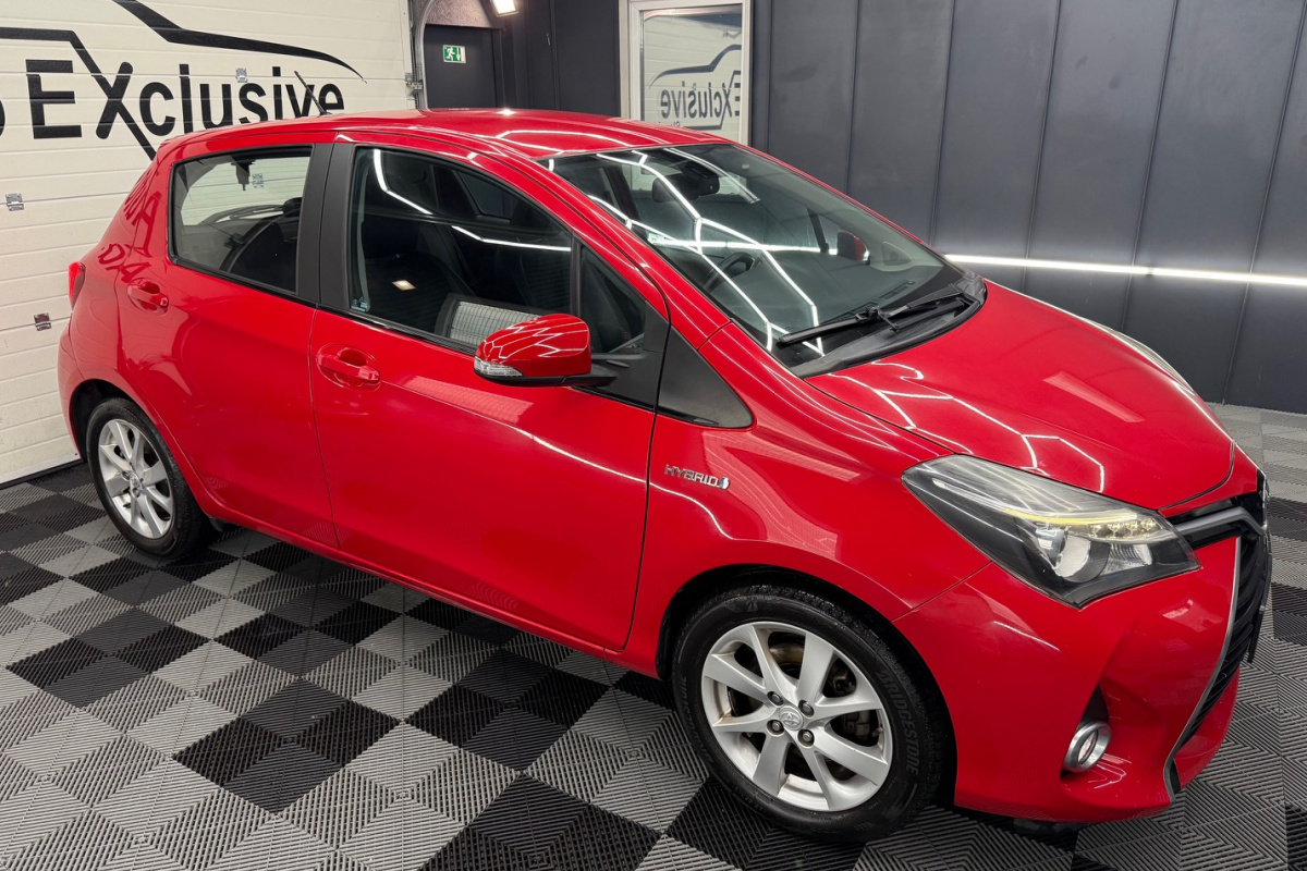 Ponuka vozidiel / Toyota Yaris 1.5 Benzín Automat - video