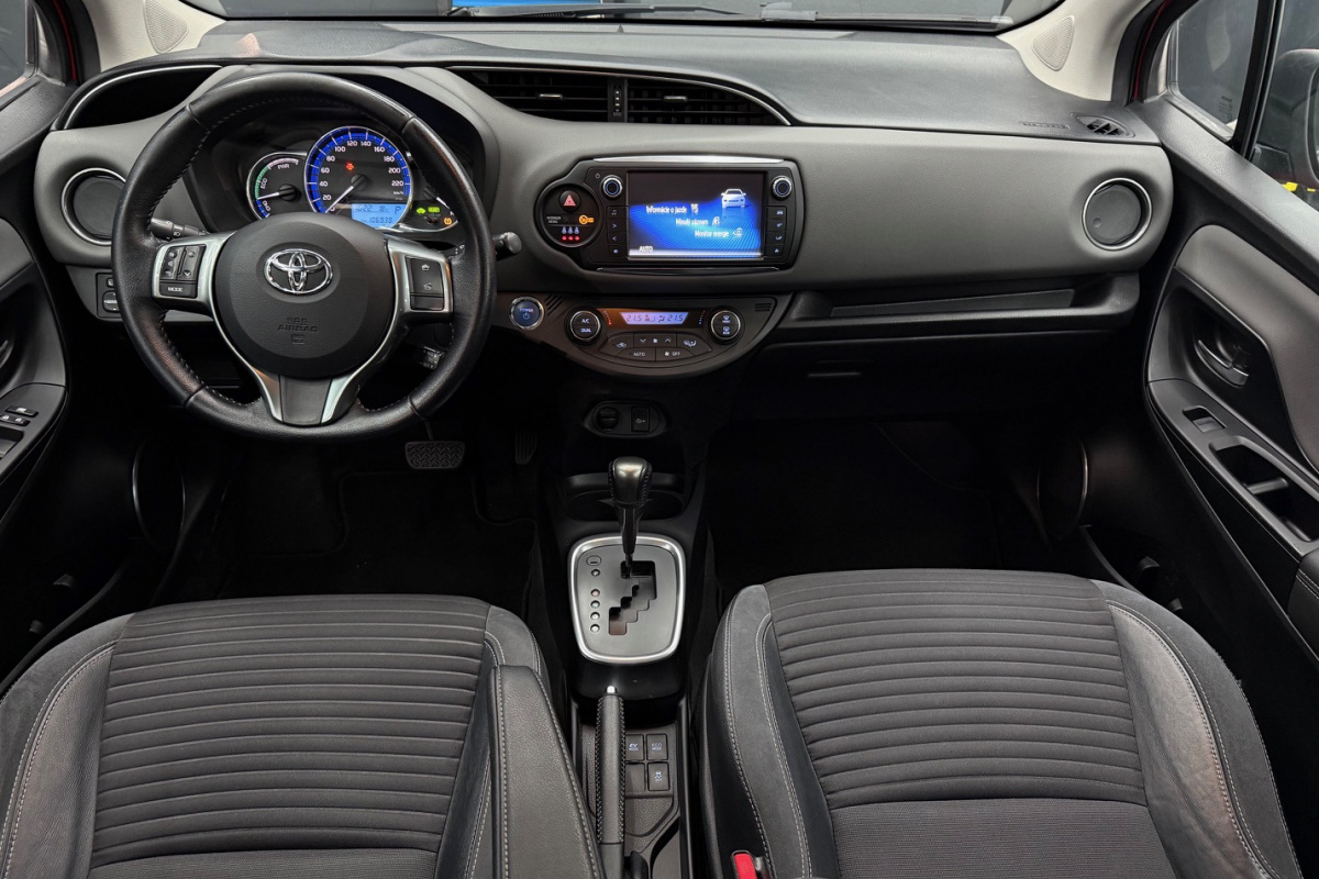 Ponuka vozidiel / Toyota Yaris 1.5 Benzín Automat - video