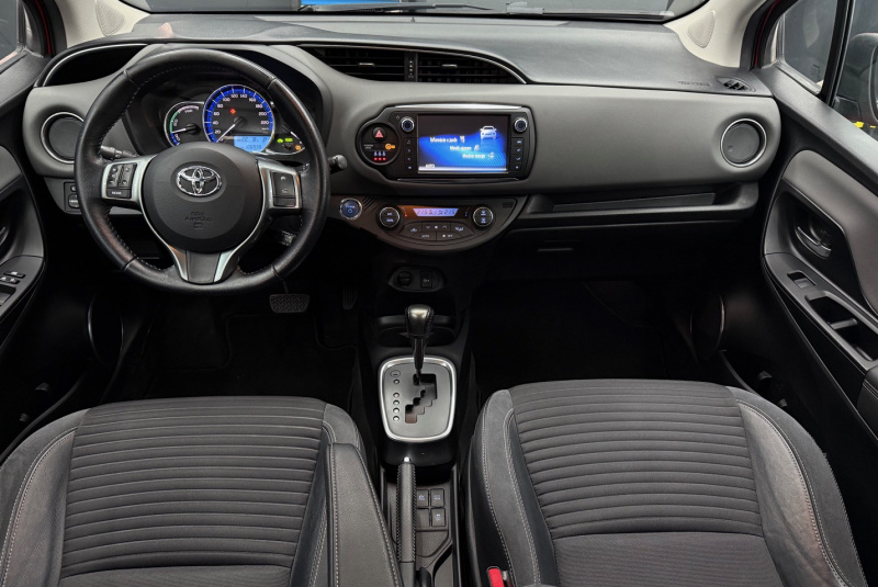  Ponuka vozidiel / Toyota Yaris 1.5 Benzín Automat - video