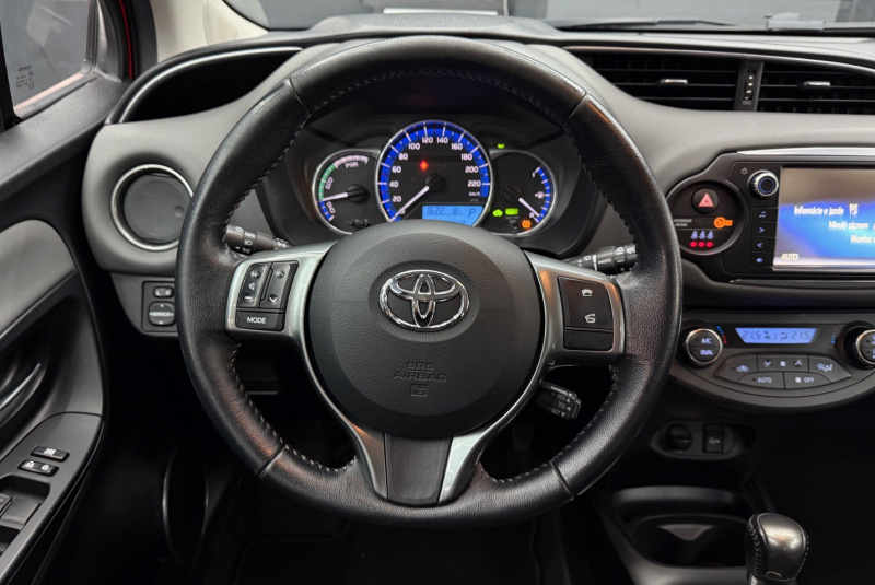  Ponuka vozidiel / Toyota Yaris 1.5 Benzín Automat - video