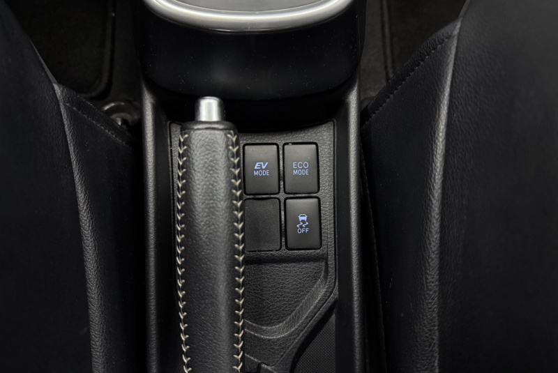 Ponuka vozidiel / Toyota Yaris 1.5 Benzín Automat - video Ponuka vozidiel / Toyota Yaris 1.5 Benzín Automat - video