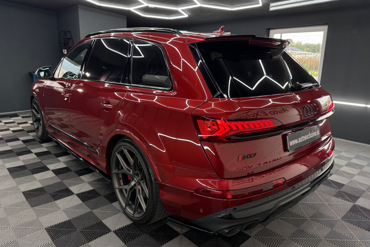 Ponuka vozidiel / Audi SQ7 4.0 TDi V8 320kW Quattro - video