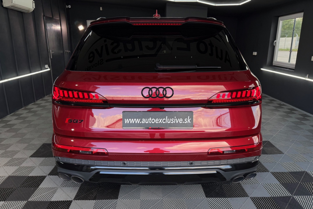 Ponuka vozidiel / Audi SQ7 4.0 TDi V8 320kW Quattro - video