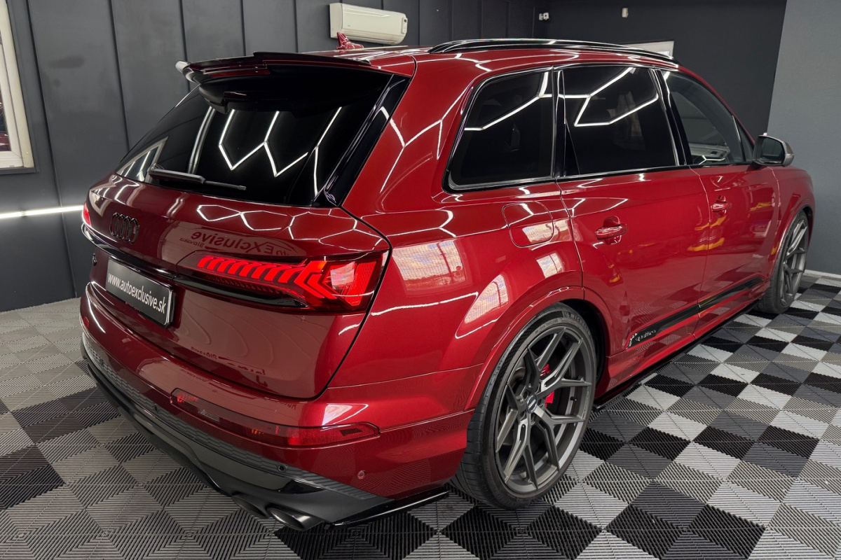 Ponuka vozidiel / Audi SQ7 4.0 TDi V8 320kW Quattro - video