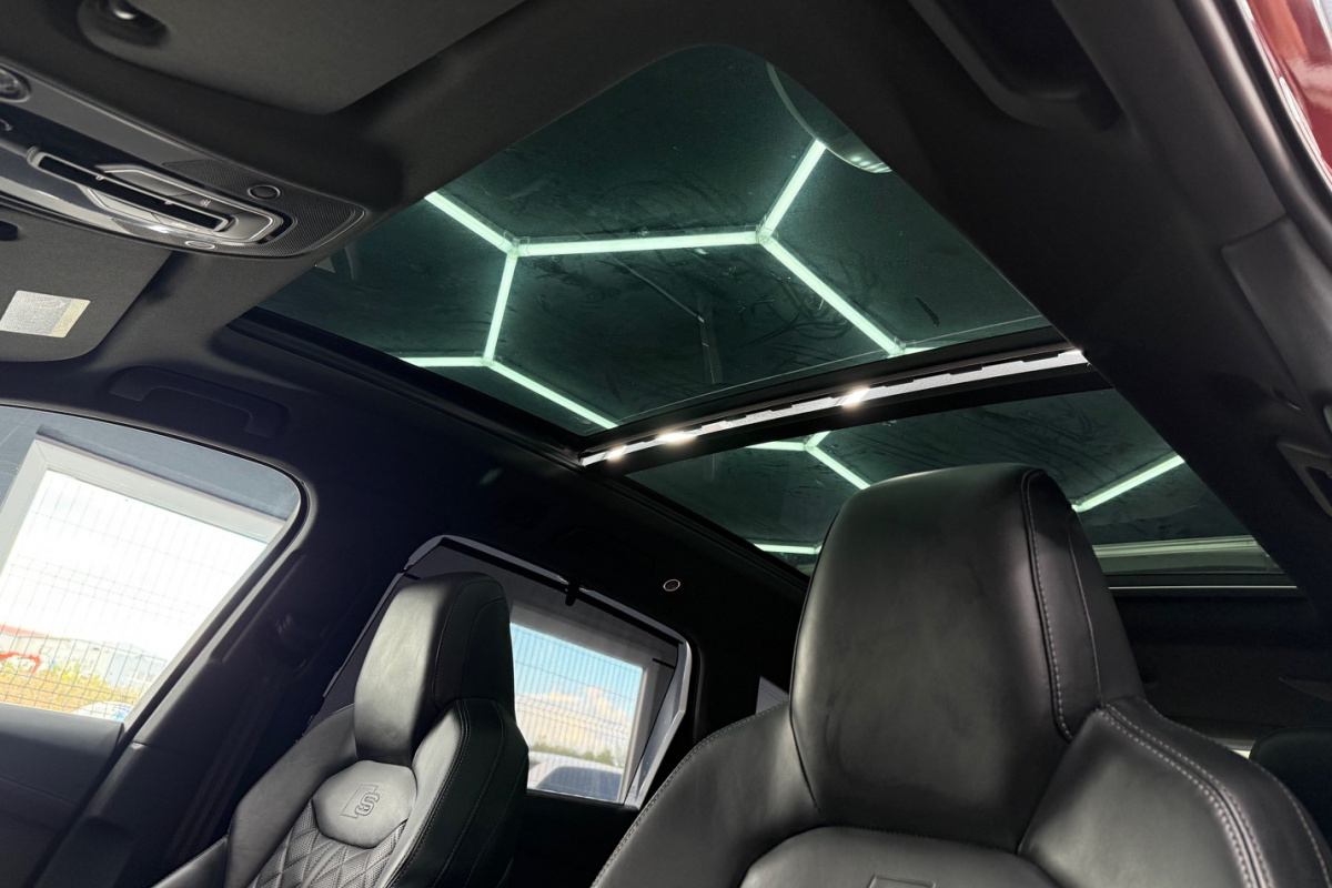 Ponuka vozidiel / Audi SQ7 4.0 TDi V8 320kW Quattro - video