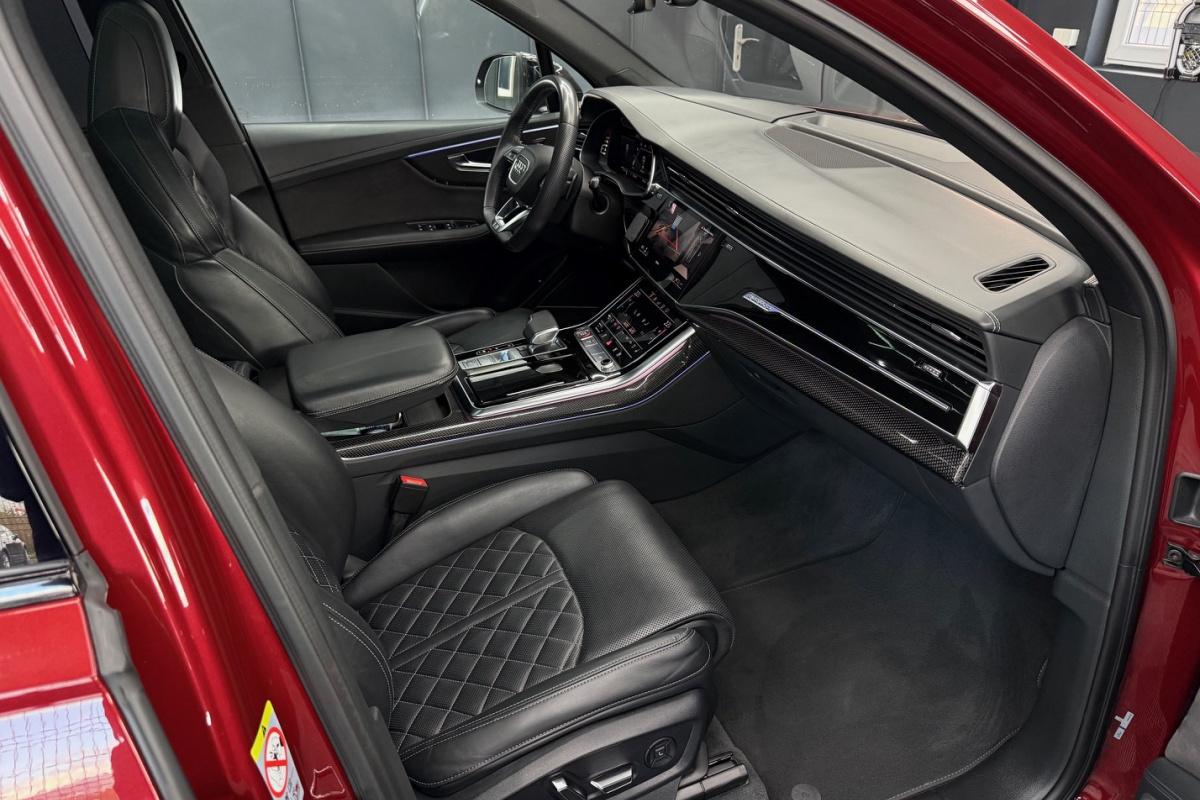 Ponuka vozidiel / Audi SQ7 4.0 TDi V8 320kW Quattro - video