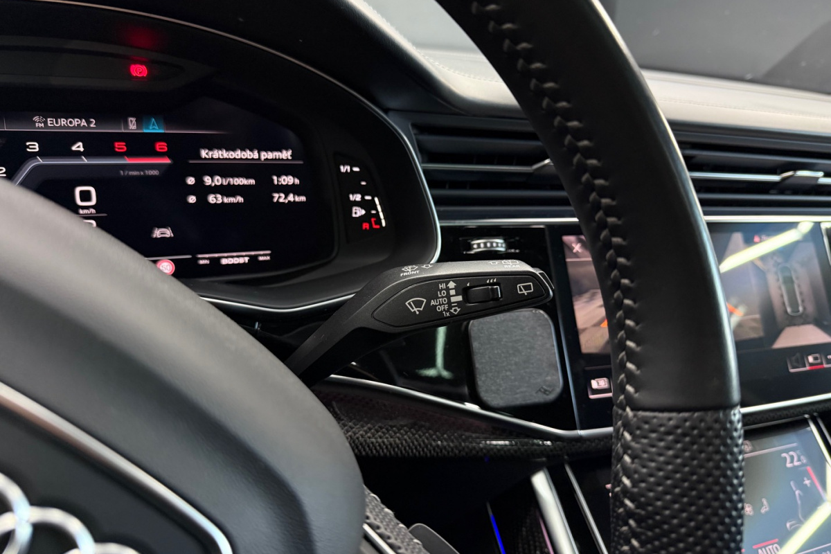 Ponuka vozidiel / Audi SQ7 4.0 TDi V8 320kW Quattro - video