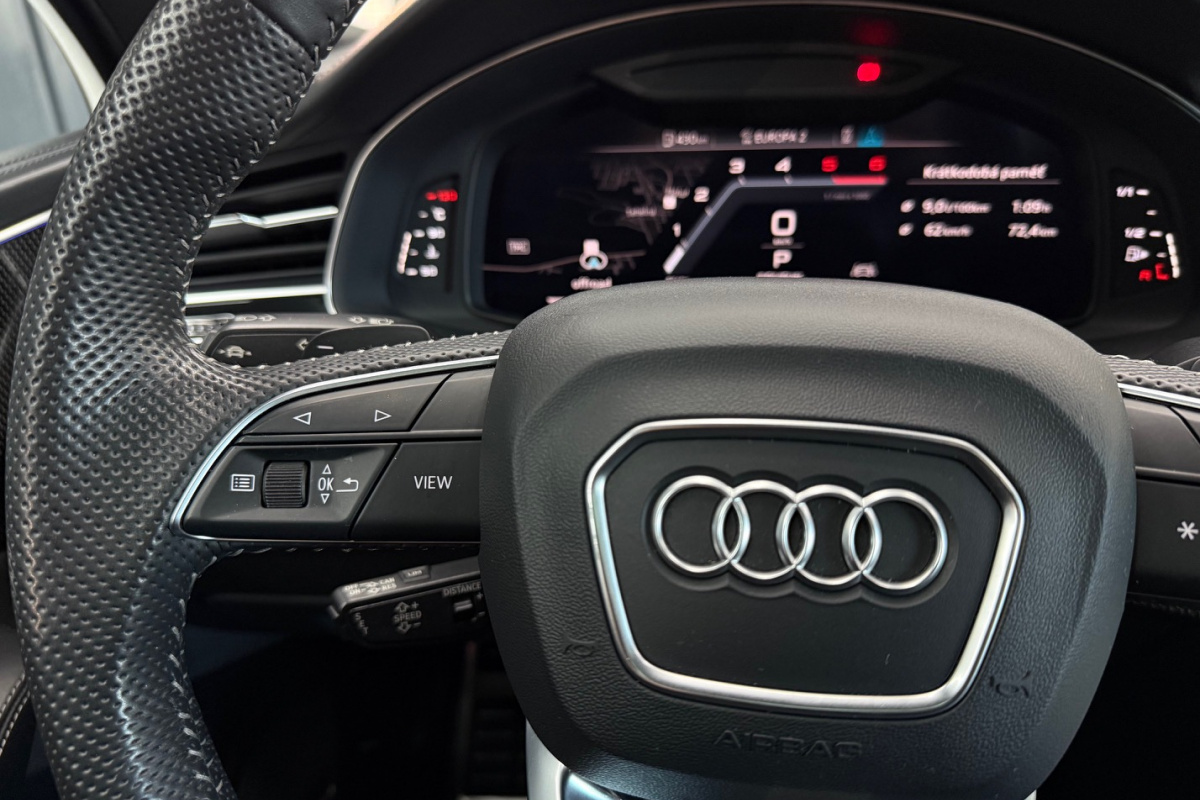 Ponuka vozidiel / Audi SQ7 4.0 TDi V8 320kW Quattro - video