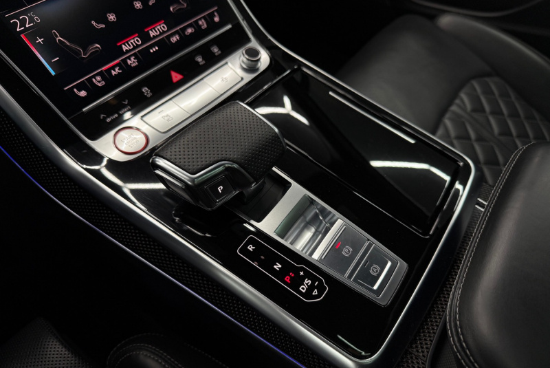  Ponuka vozidiel / Audi SQ7 4.0 TDi V8 320kW Quattro - video
