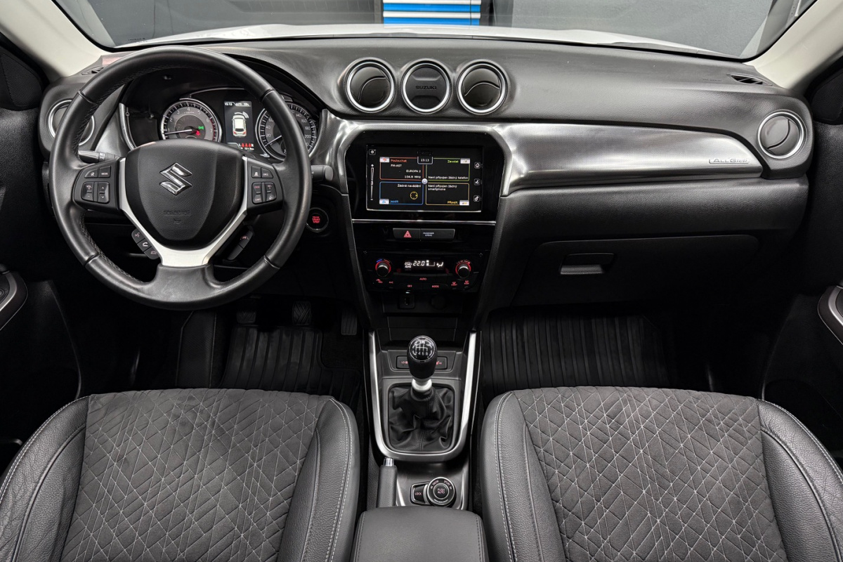 Ponuka vozidiel / Suzuki Vitara 1.4 BoosterJet Mildhybrid Premium 4WD - video Ponuka vozidiel / Suzuki Vitara 1.4 BoosterJet Mildhybrid Premium 4WD - video