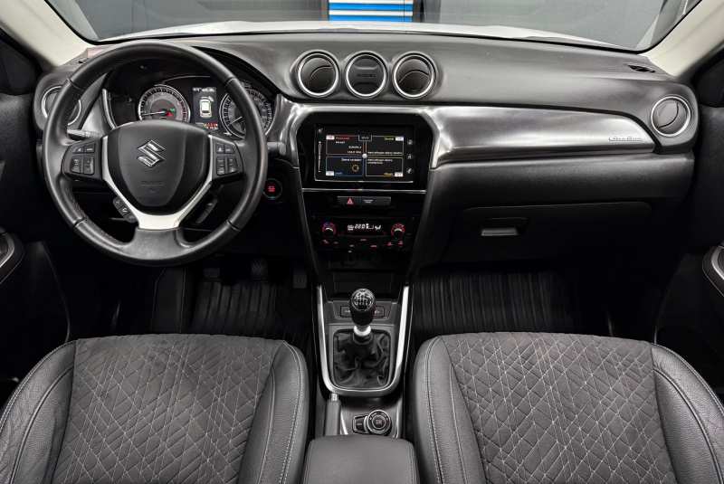  Ponuka vozidiel / Suzuki Vitara 1.4 BoosterJet Mildhybrid Premium 4WD - video