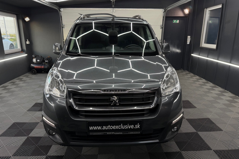  Ponuka vozidiel / Peugeot Partner Tepee Teepe 1.6 VTi Active - video