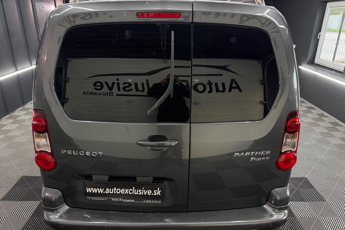 Ponuka vozidiel / Peugeot Partner Tepee Teepe 1.6 VTi Active - video Ponuka vozidiel / Peugeot Partner Tepee Teepe 1.6 VTi Active - video