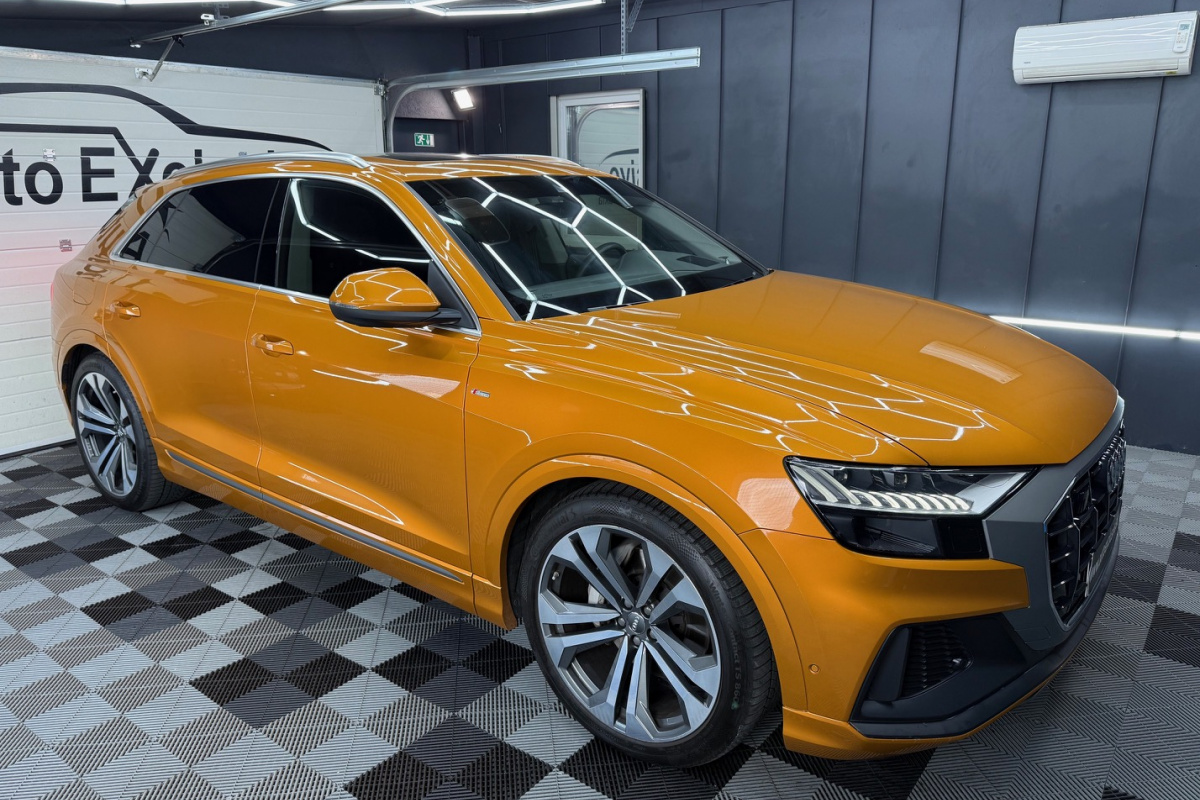 Ponuka vozidiel / Audi Q8 50 3.0 TDI mHEV quattro tiptronic - video Ponuka vozidiel / Audi Q8 50 3.0 TDI mHEV quattro tiptronic - video