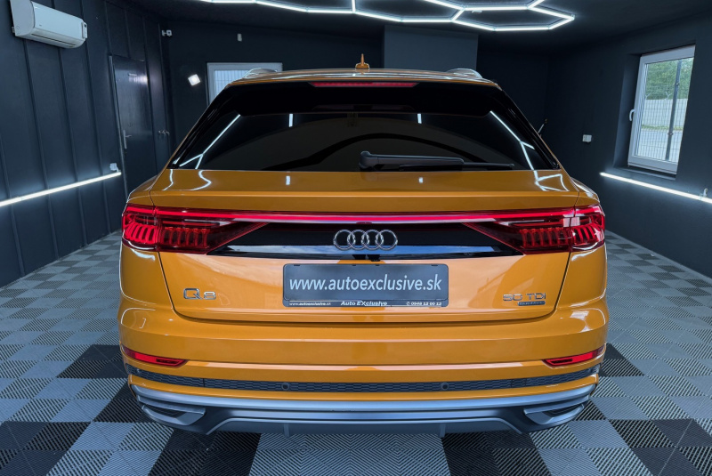 Ponuka vozidiel / Audi Q8 50 3.0 TDI mHEV quattro tiptronic - video Ponuka vozidiel / Audi Q8 50 3.0 TDI mHEV quattro tiptronic - video