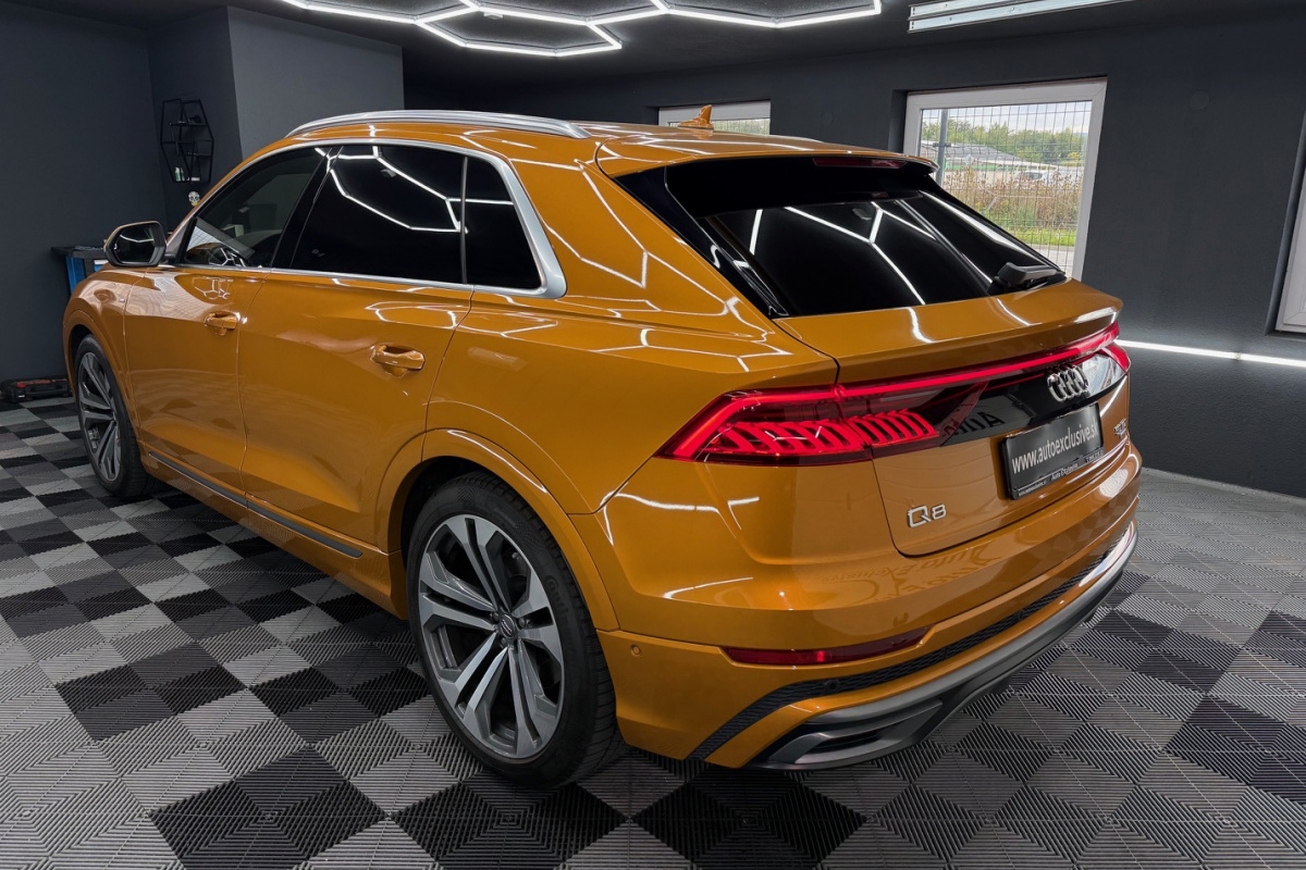 Ponuka vozidiel / Audi Q8 50 3.0 TDI mHEV quattro tiptronic - video Ponuka vozidiel / Audi Q8 50 3.0 TDI mHEV quattro tiptronic - video