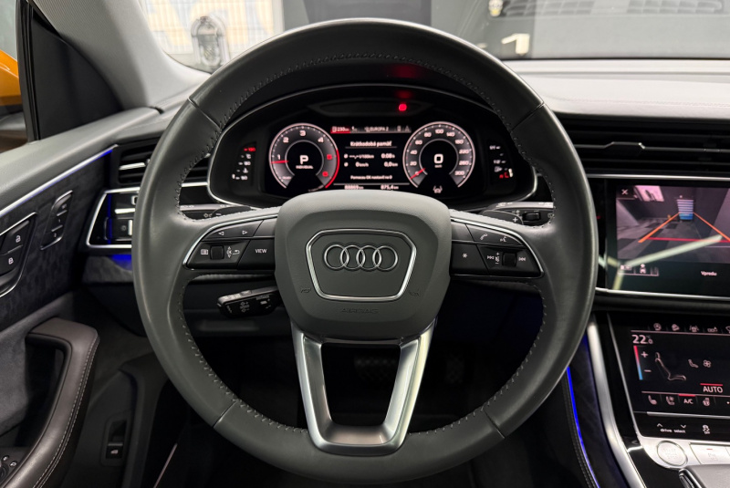 Ponuka vozidiel / Audi Q8 50 3.0 TDI mHEV quattro tiptronic - video Ponuka vozidiel / Audi Q8 50 3.0 TDI mHEV quattro tiptronic - video