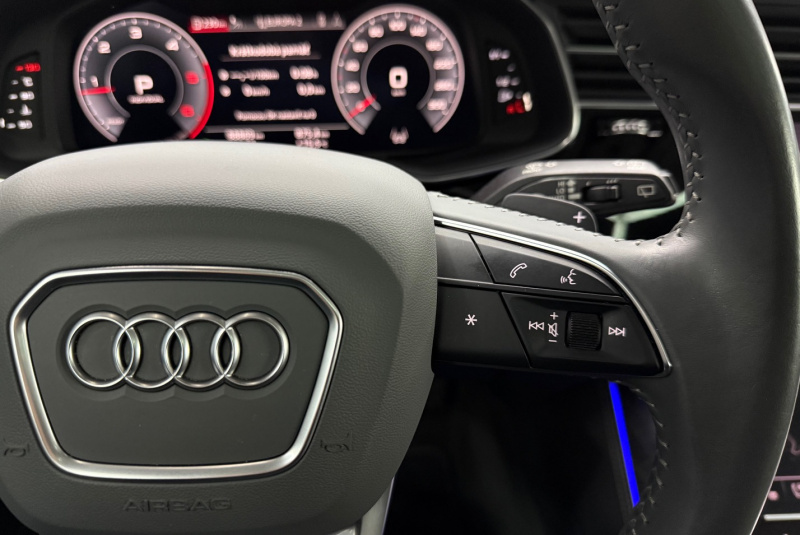  Ponuka vozidiel / Audi Q8 50 3.0 TDI mHEV quattro tiptronic - video