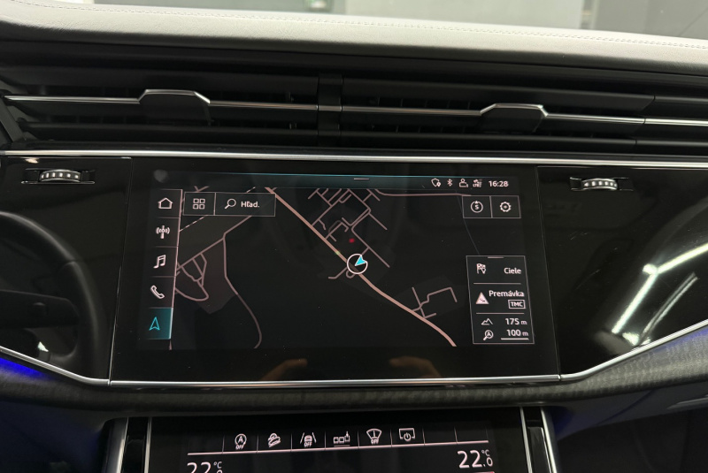 Ponuka vozidiel / Audi Q8 50 3.0 TDI mHEV quattro tiptronic - video Ponuka vozidiel / Audi Q8 50 3.0 TDI mHEV quattro tiptronic - video