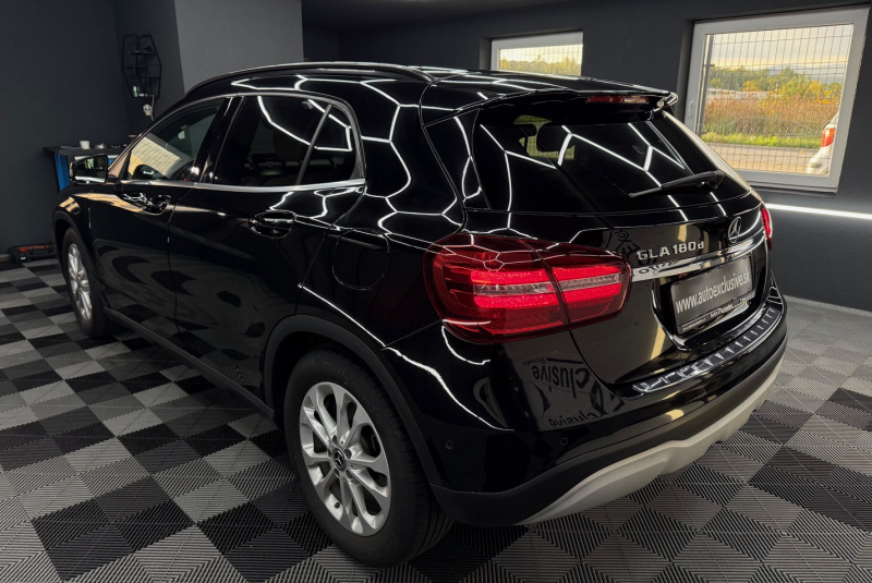  Ponuka vozidiel / Mercedes-Benz GLA 180 d A/T - video