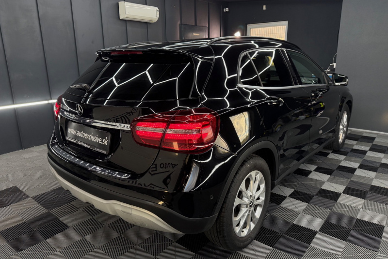  Ponuka vozidiel / Mercedes-Benz GLA 180 d A/T - video