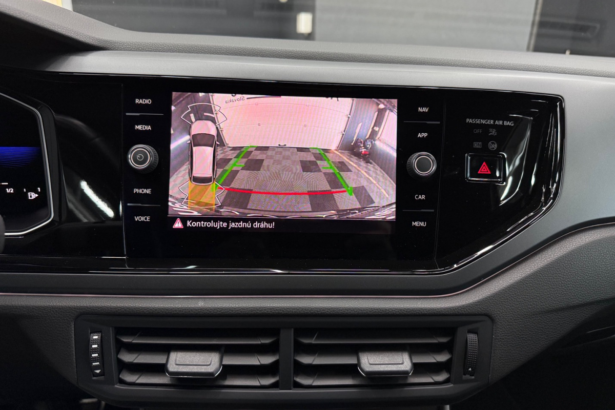 Ponuka vozidiel / Volkswagen Taigo 1.0 TSI R-Line DSG - video